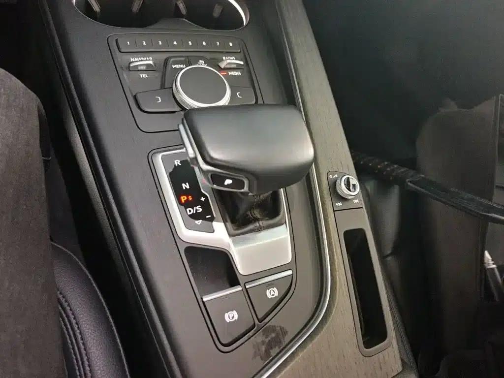 2017 Audi A5 Imported Coupe 40 TFSI Fashion Edition — миниатюра 7