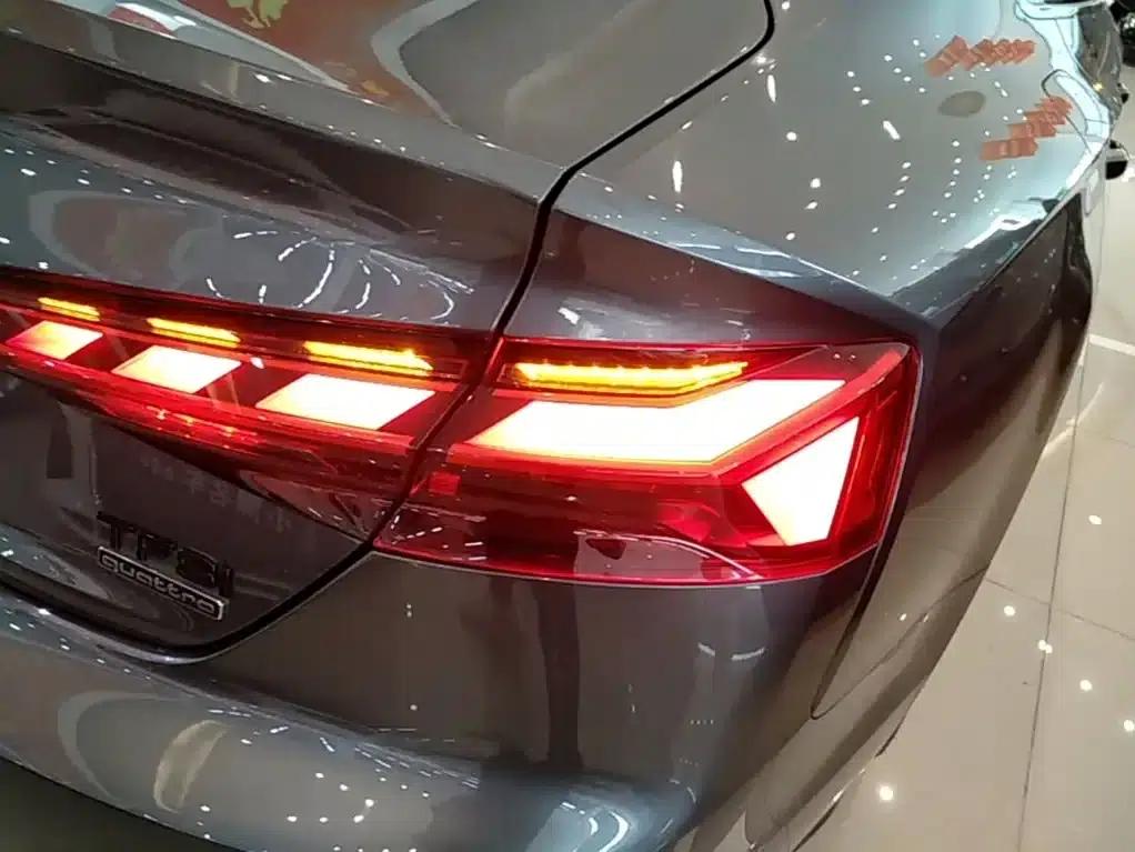 2024 Audi A5 Sportback 40 TFSI quattro Luxury Dynamic (Imported) — миниатюра 8