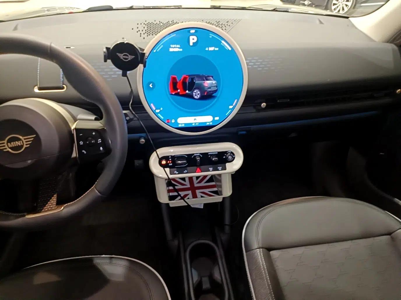 MINI Electric ACEMAN 2024 E Classic Edition — миниатюра 15