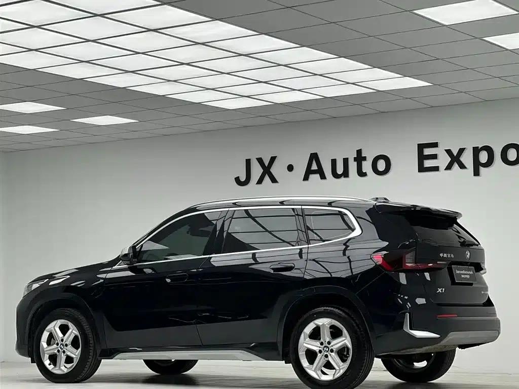 2023 BMW X1 sDrive20Li X Design Package — миниатюра 6