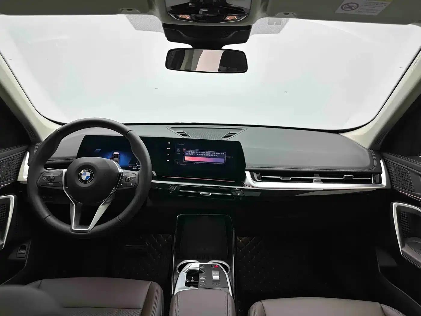 2023 BMW X1 sDrive20Li X Design Package — миниатюра 15