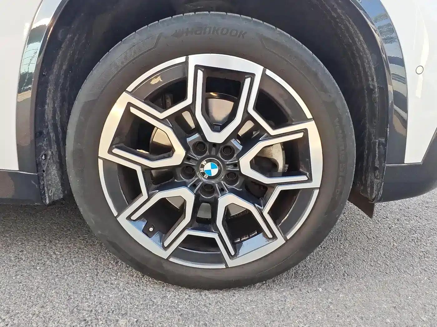 2023 BMW X1 xDrive25Li X Design Package — миниатюра 9