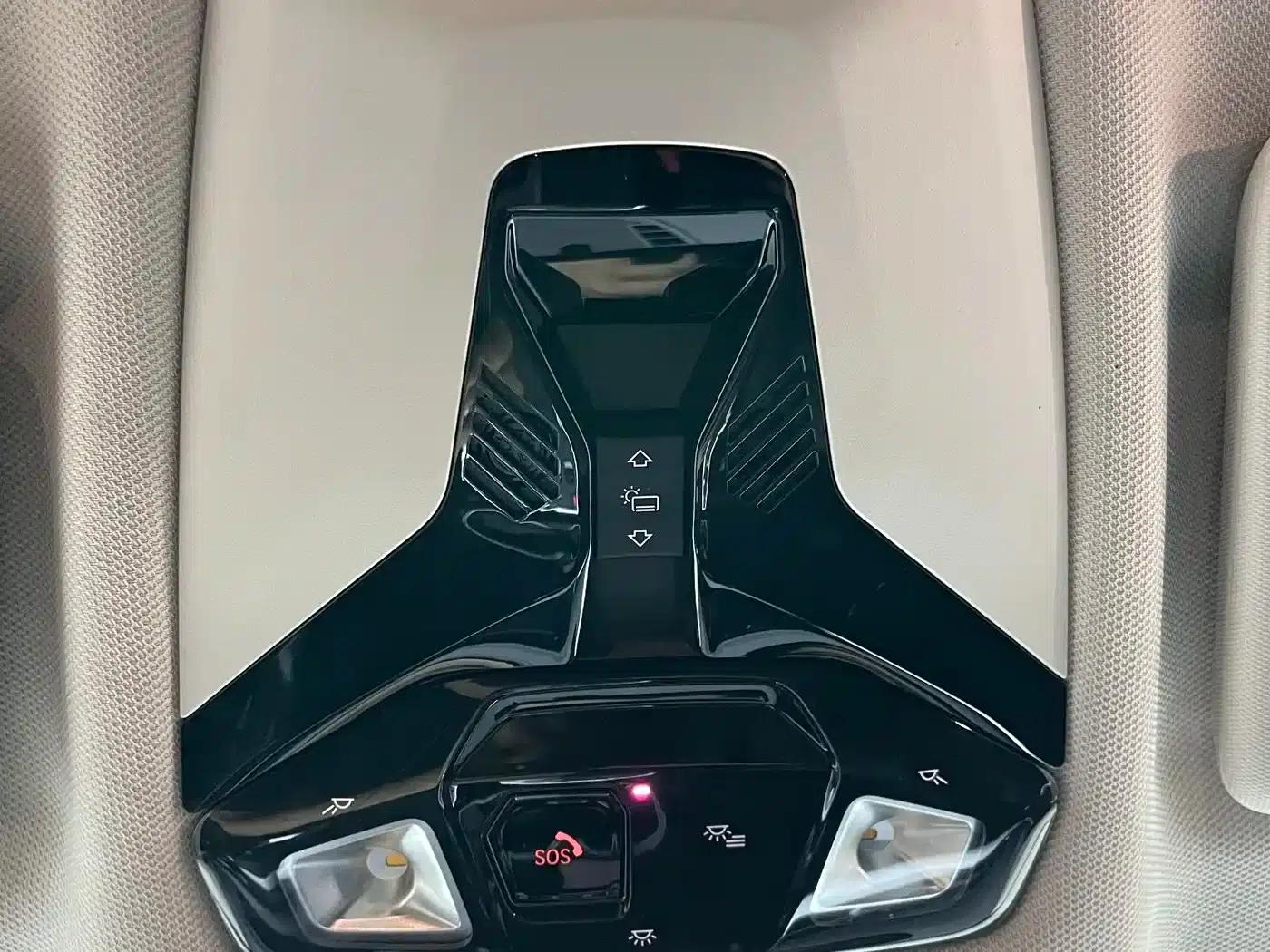 2023 BMW X1 sDrive20Li X Design Package — миниатюра 13