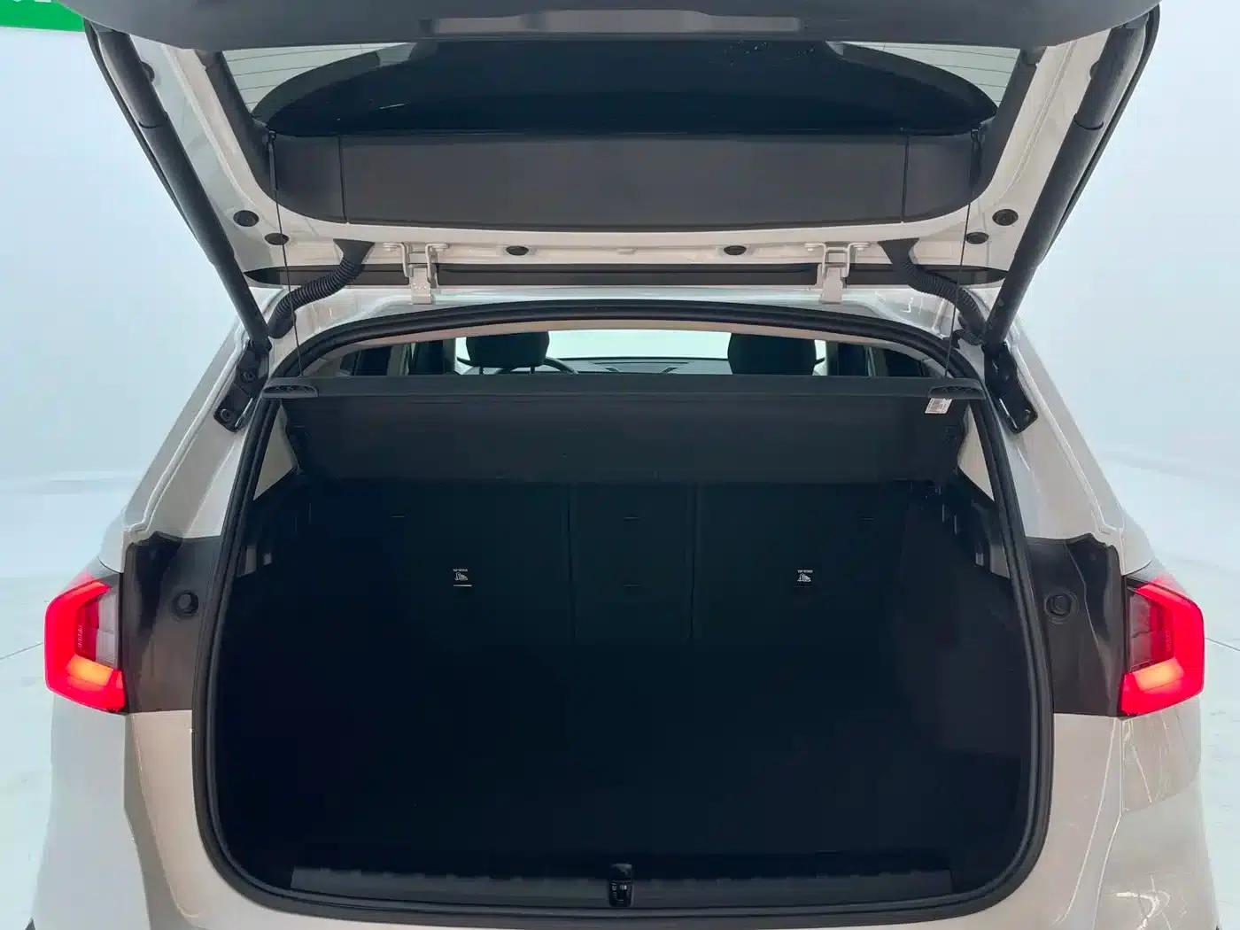 2023 BMW X1 sDrive20Li X Design Package — миниатюра 16