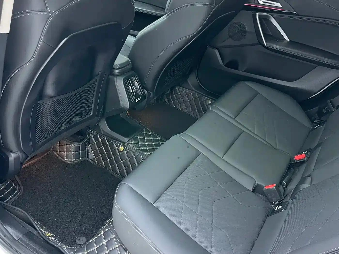 2023 BMW X1 sDrive20Li X Design Package — миниатюра 21