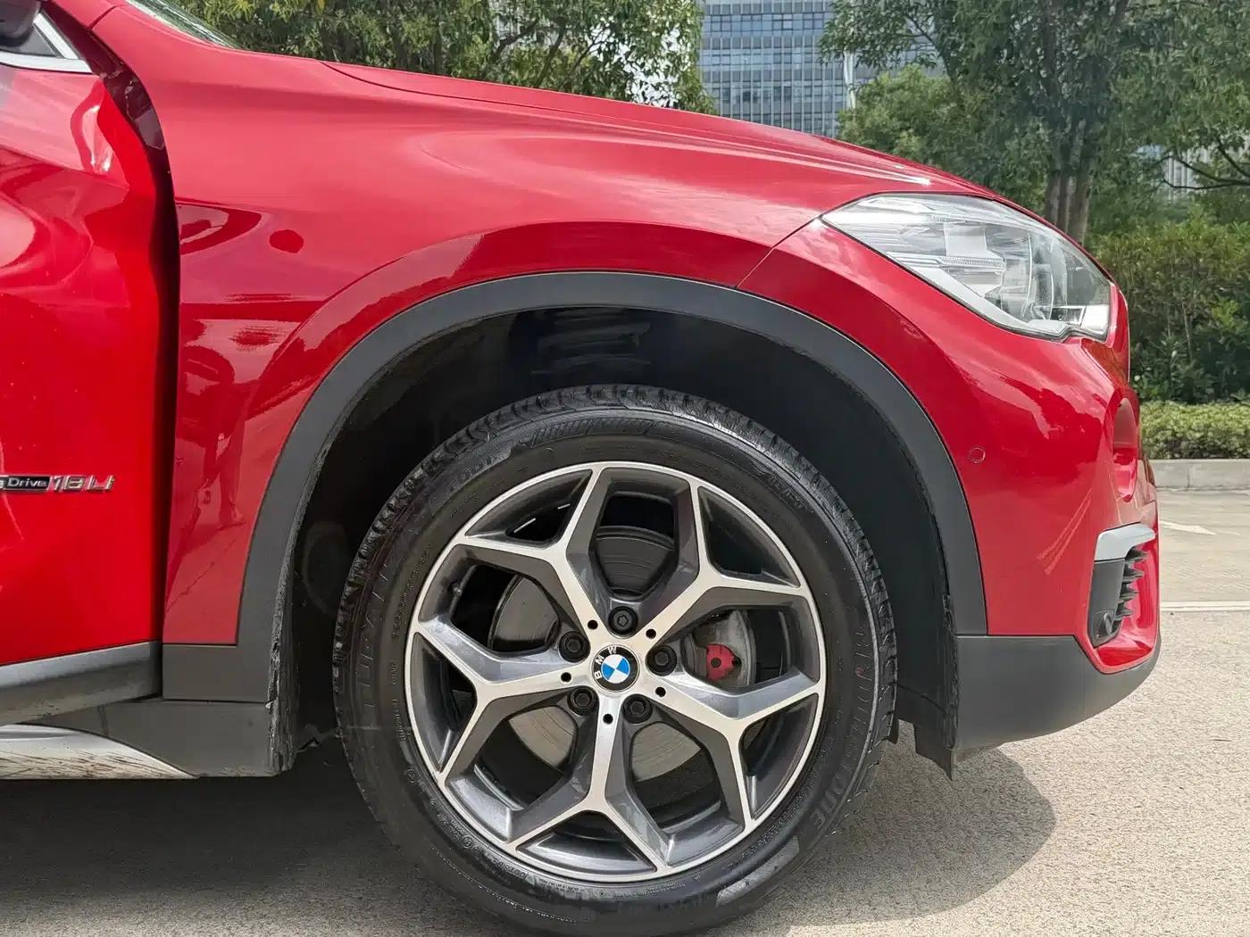 BMW X1 2018 sDrive18Li Premium — миниатюра 14