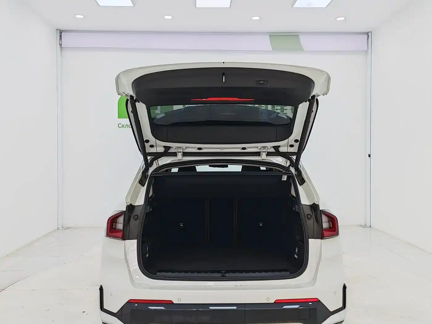 BMW X1 2024 sDrive20Li X Design Package — миниатюра 18