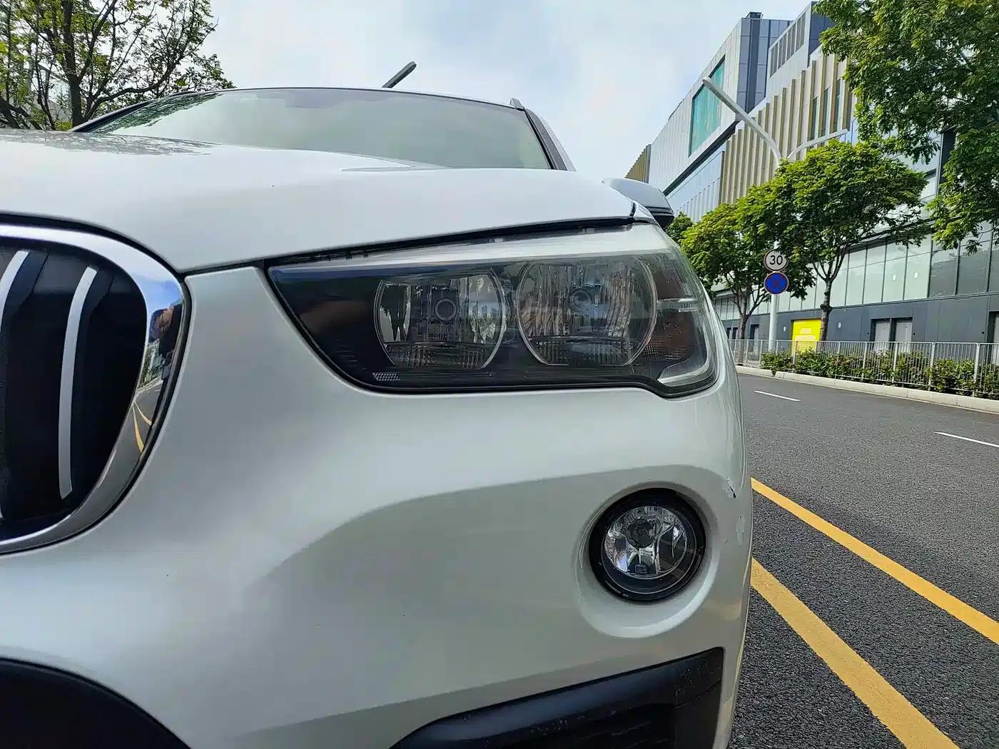 BMW X1 2018 sDrive18Li Fashion Edition — миниатюра 16