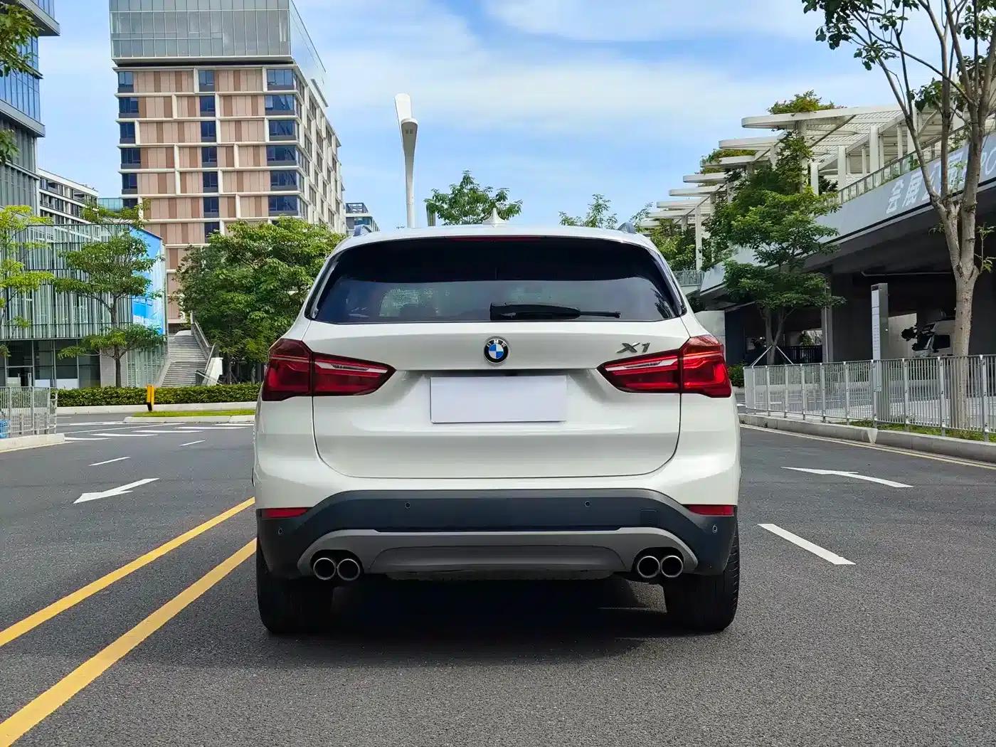 BMW X1 2018 sDrive18Li Fashion Edition — миниатюра 5