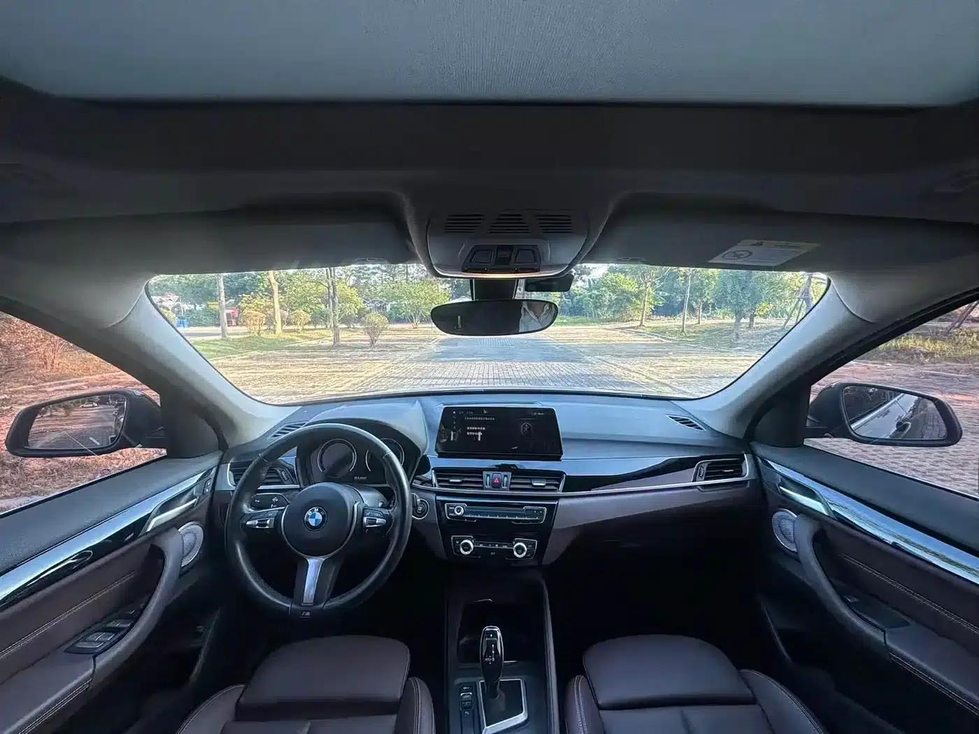 BMW X1 2022 sDrive25Li Leading Edition — миниатюра 12