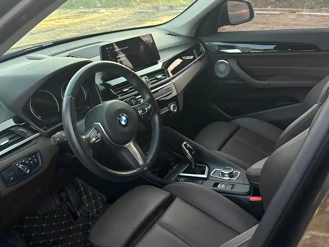 BMW X1 2022 sDrive25Li Leading Edition — миниатюра 16
