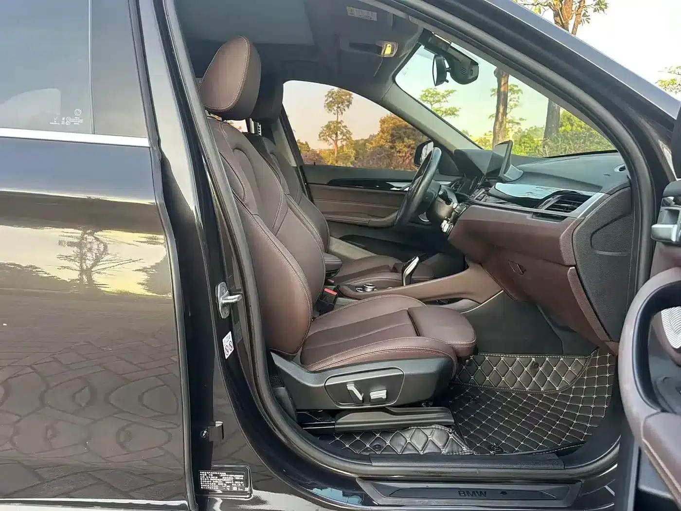 BMW X1 2022 sDrive25Li Leading Edition — миниатюра 10
