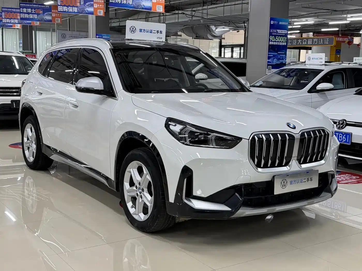 2023 BMW X1 sDrive20Li X Design Package — миниатюра 3