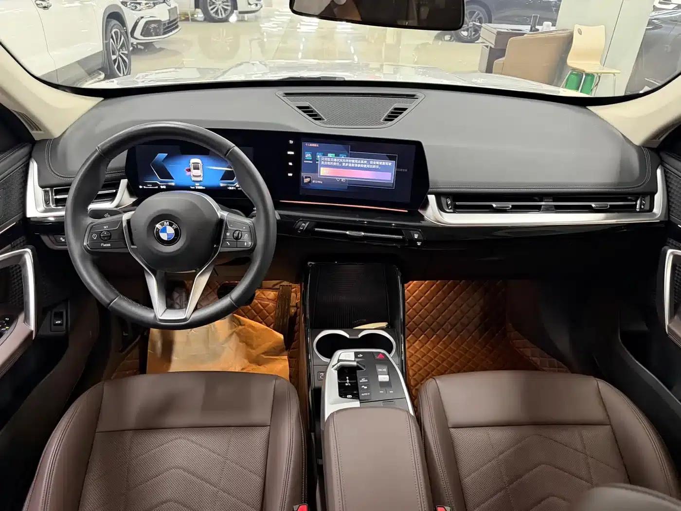 2023 BMW X1 sDrive20Li X Design Package — миниатюра 7