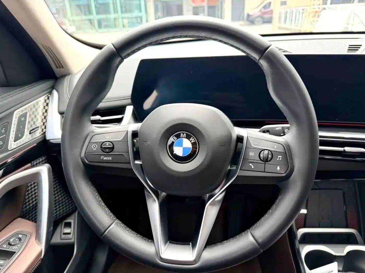 2024 BMW X1 xDrive25Li X Design Package — миниатюра 9