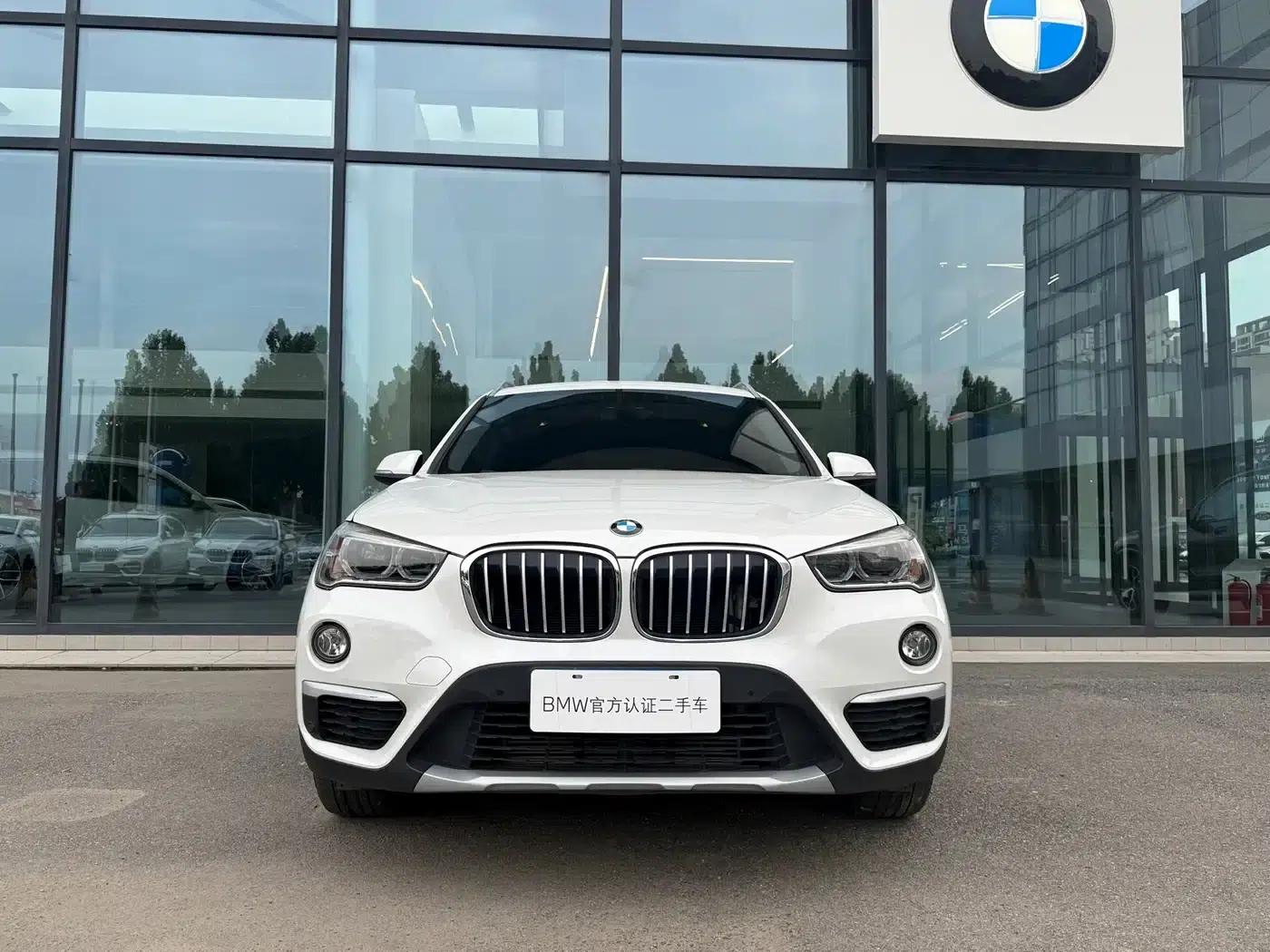 BMW X1 2019 sDrive18Li Premium — миниатюра 3