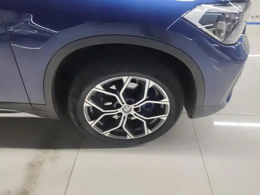 BMW X1 2020 sDrive20Li Premium — миниатюра 6