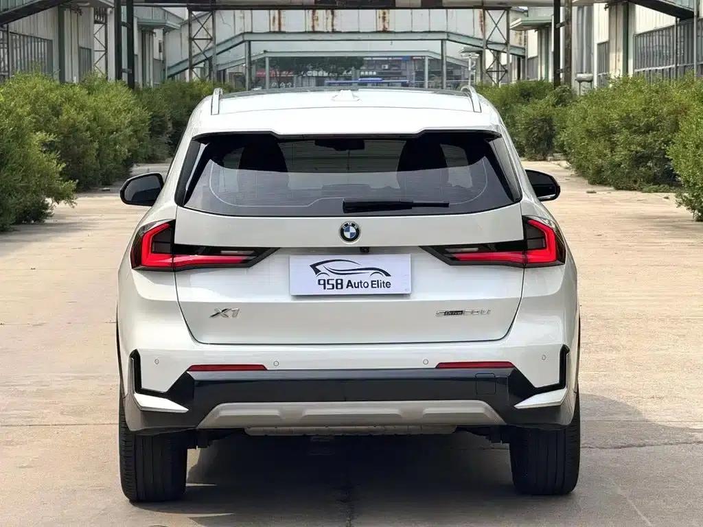 2023 BMW X1 sDrive20Li X Design Package — миниатюра 11