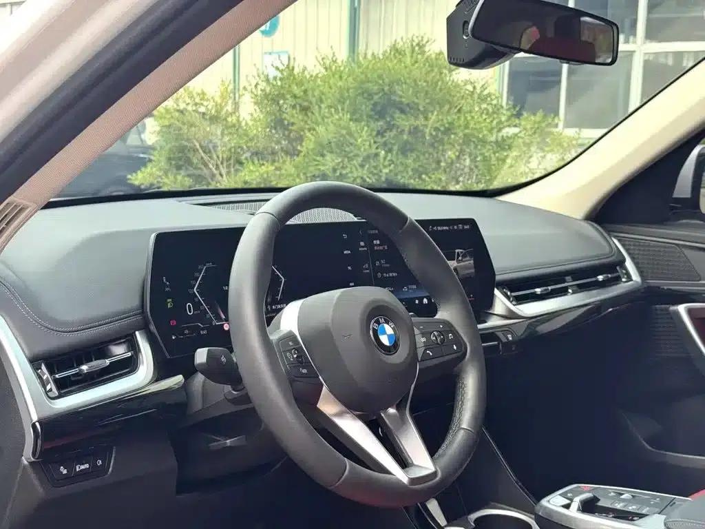 2023 BMW X1 sDrive20Li X Design Package — миниатюра 5