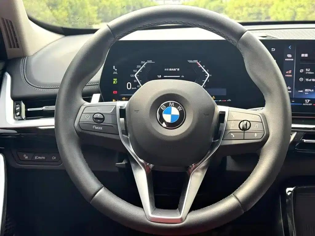 2023 BMW X1 sDrive20Li X Design Package — миниатюра 6