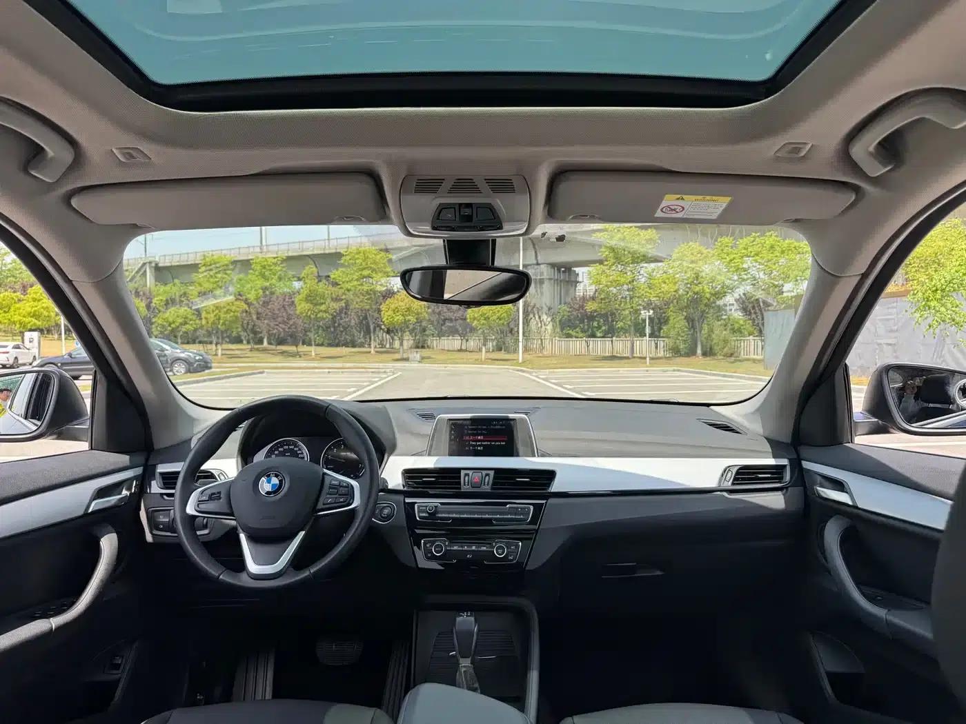 BMW X1 2019 sDrive20Li Leading Edition — миниатюра 13