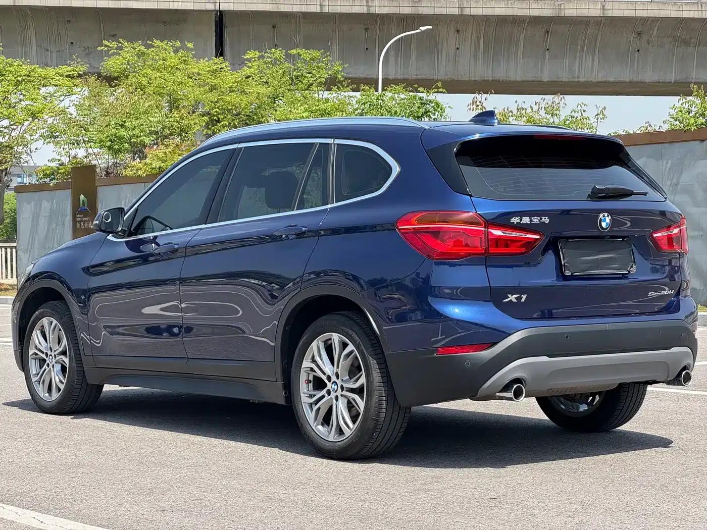 BMW X1 2019 sDrive20Li Leading Edition — миниатюра 4