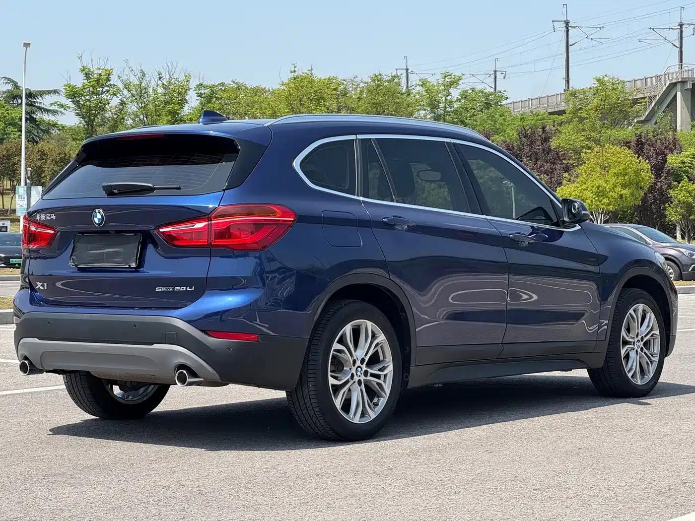 BMW X1 2019 sDrive20Li Leading Edition — миниатюра 5