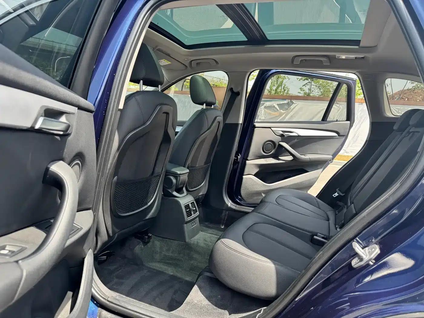 BMW X1 2019 sDrive20Li Leading Edition — миниатюра 10