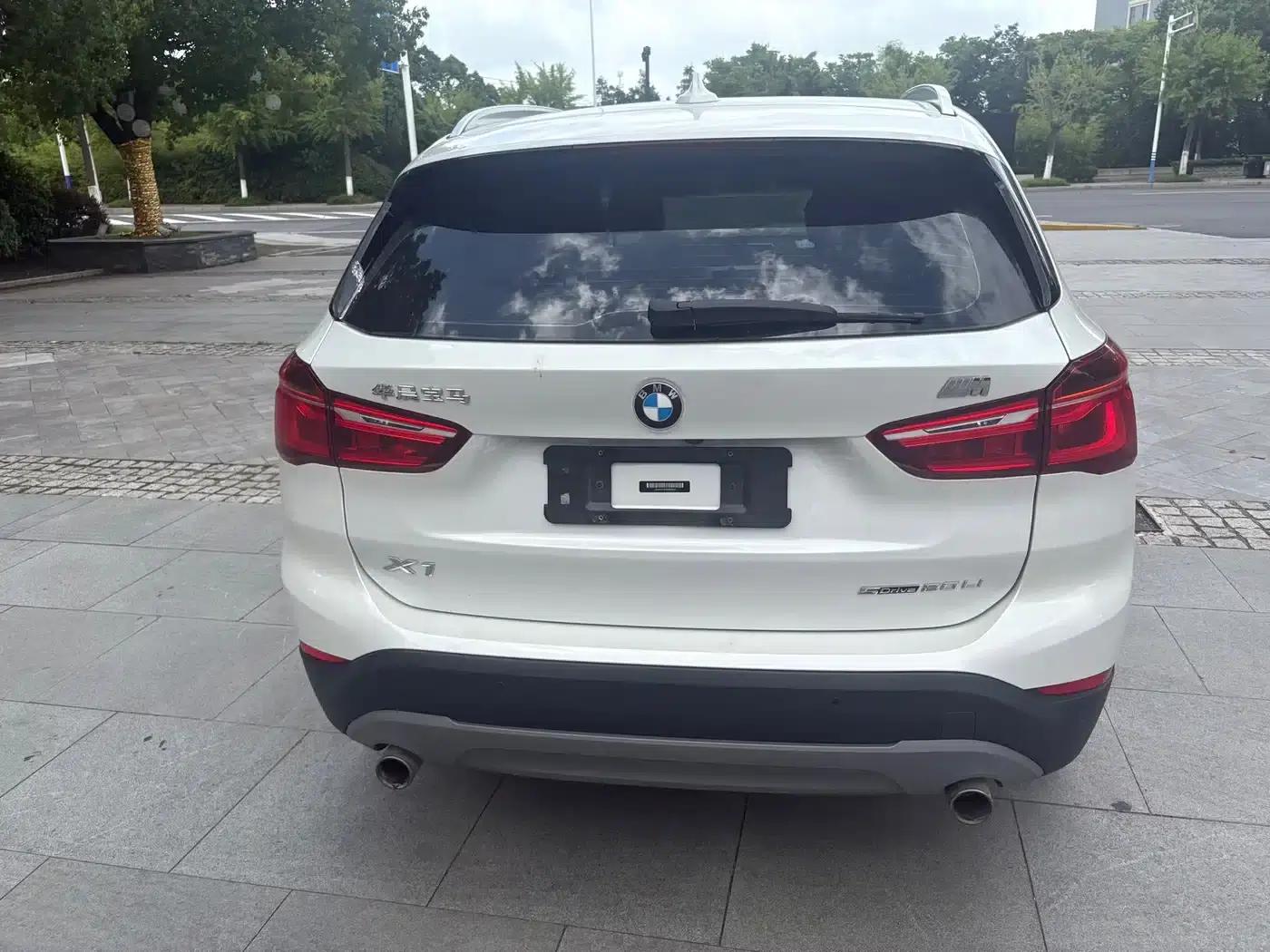 BMW X1 2019 sDrive20Li Leading Edition — миниатюра 9