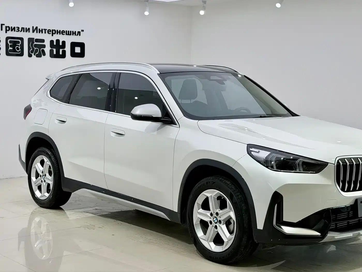 2023 BMW X1 sDrive20Li X Design Package — миниатюра 3