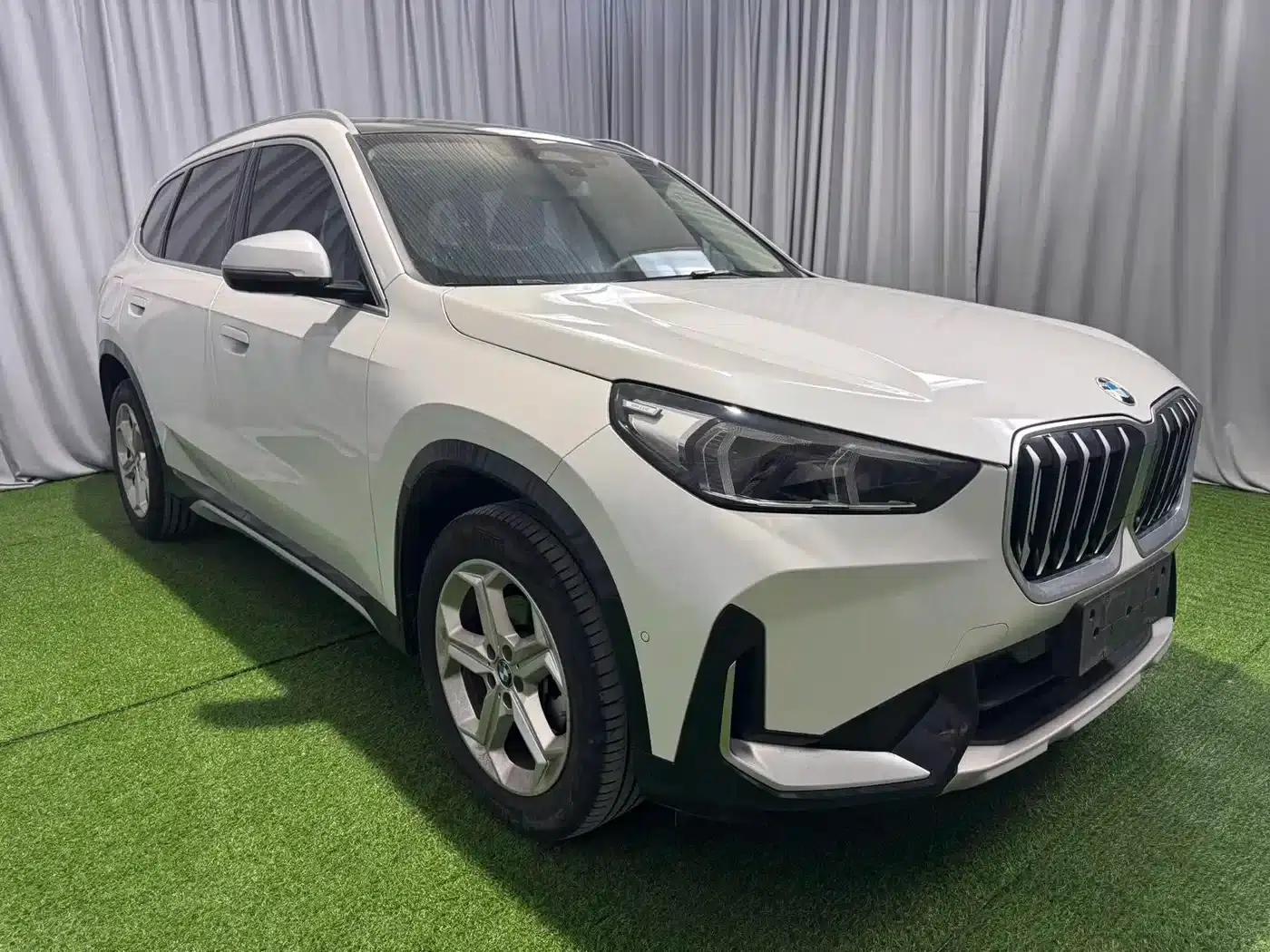 2023 BMW X1 sDrive20Li X Design Package — миниатюра 2
