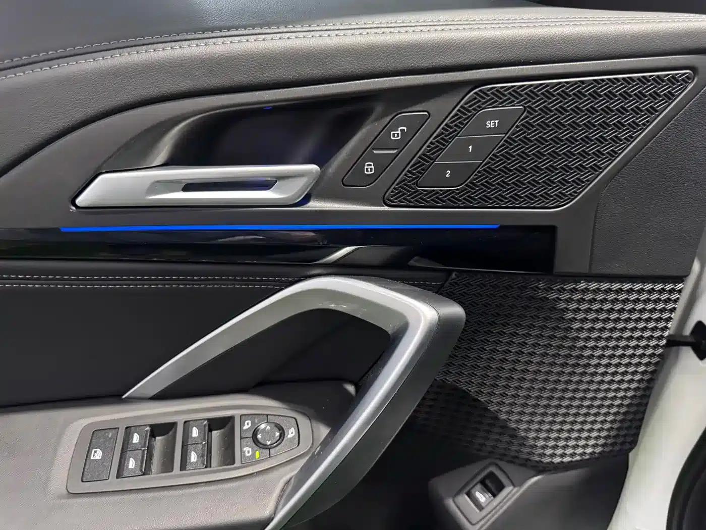 2023 BMW X1 sDrive20Li X Design Package — миниатюра 15