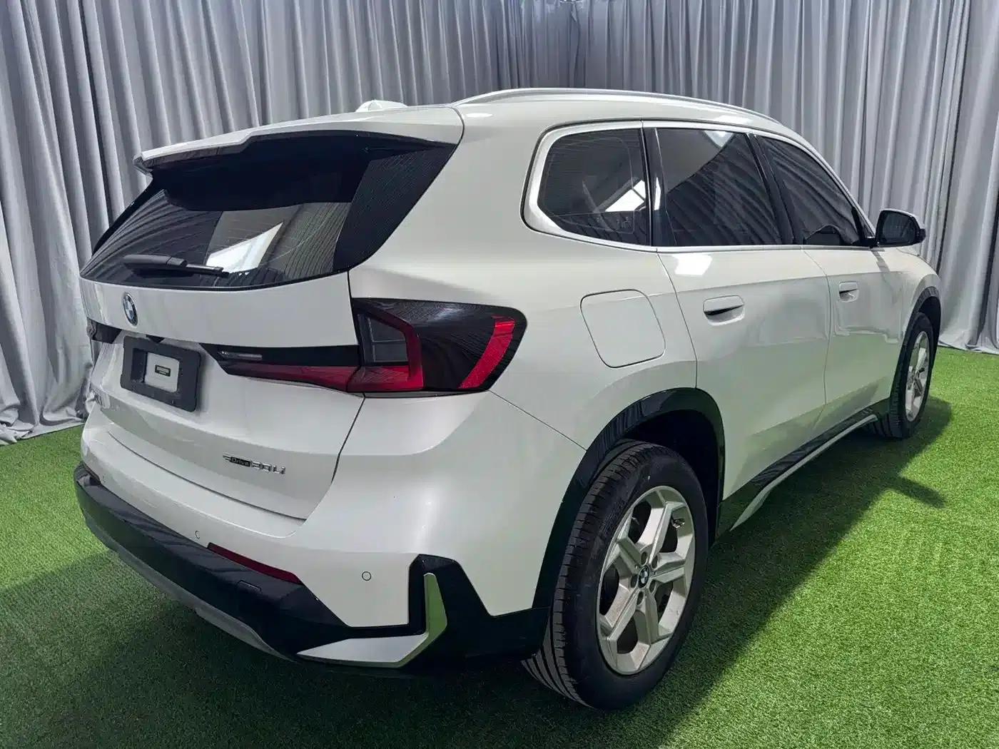 2023 BMW X1 sDrive20Li X Design Package — миниатюра 6