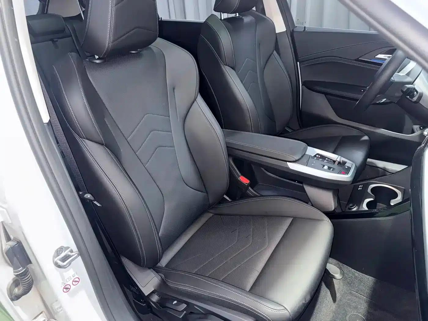 2023 BMW X1 sDrive20Li X Design Package — миниатюра 8
