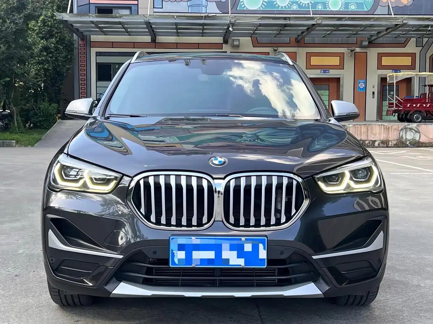 BMW X1 2022 sDrive20Li Premium — миниатюра 2