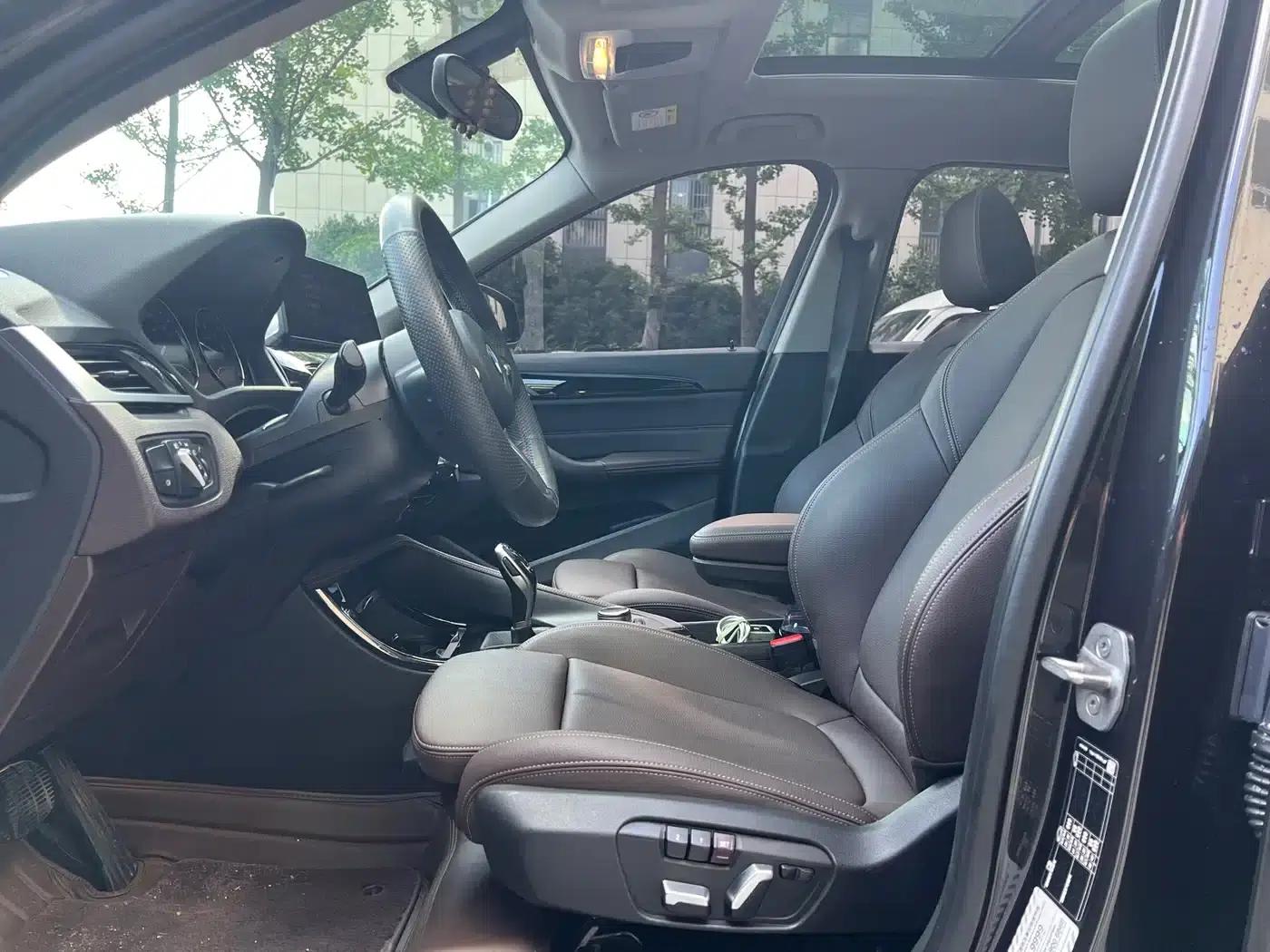 BMW X1 2022 sDrive20Li Premium — миниатюра 10