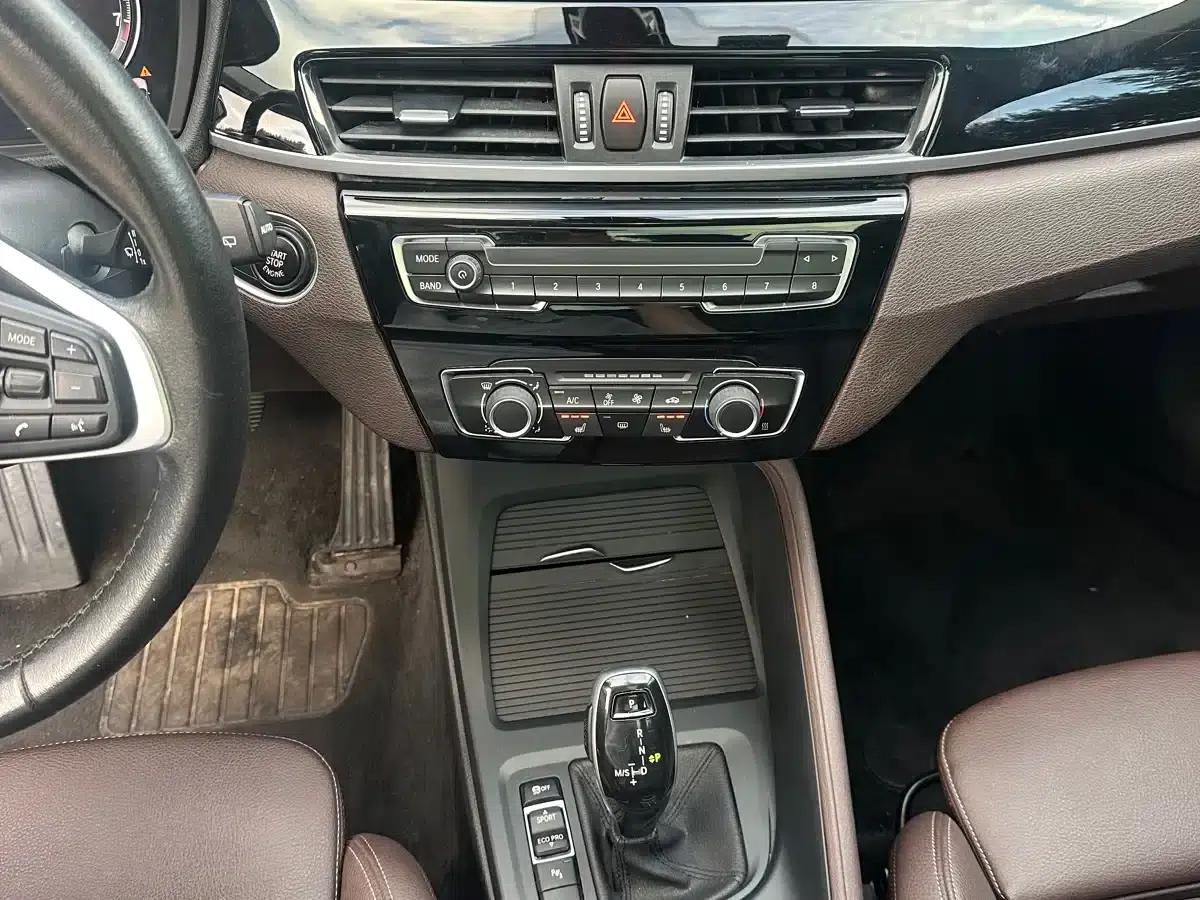BMW X1 2022 sDrive20Li Fashion Edition — миниатюра 14