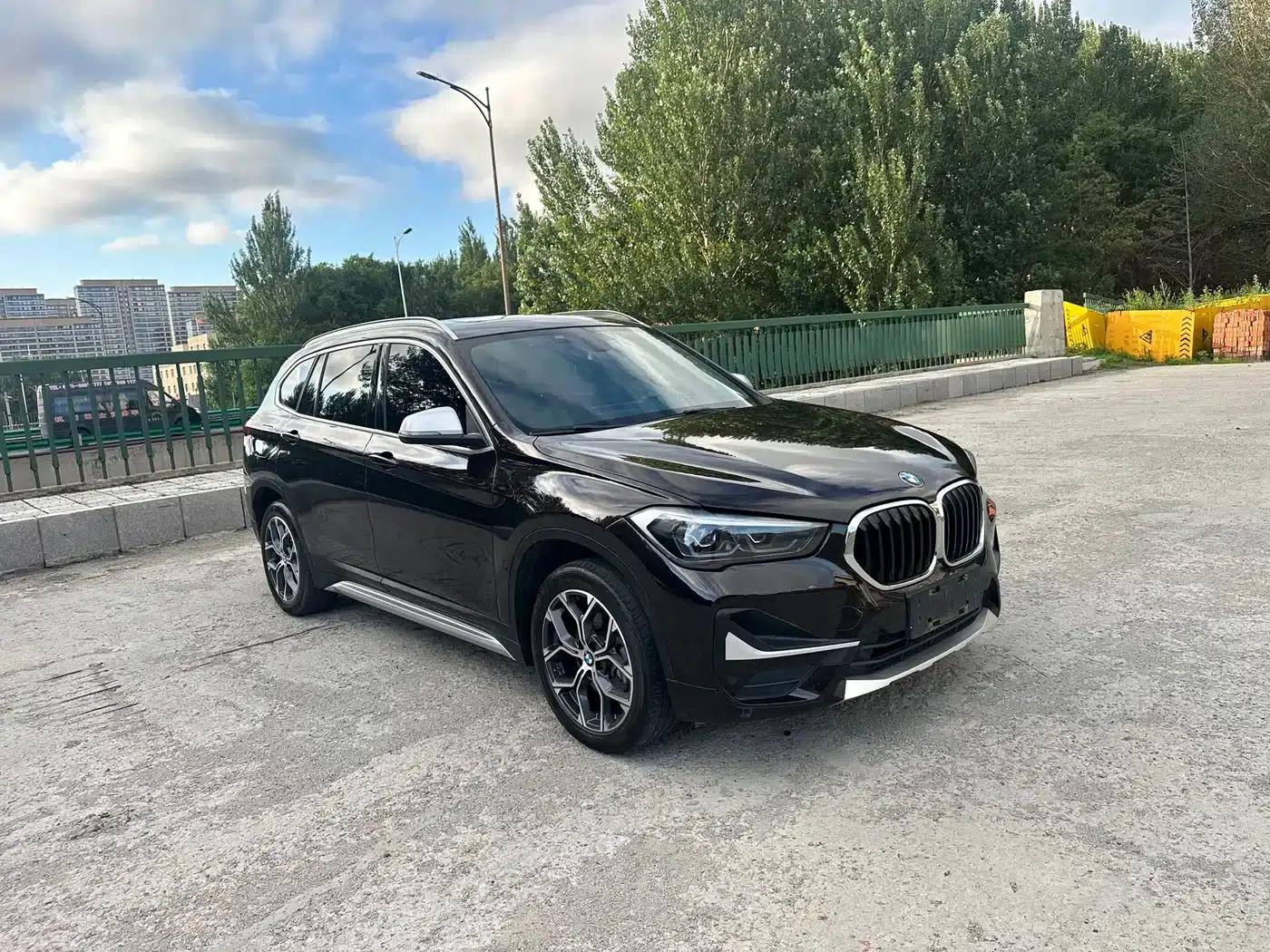 BMW X1 2022 sDrive20Li Fashion Edition — миниатюра 3