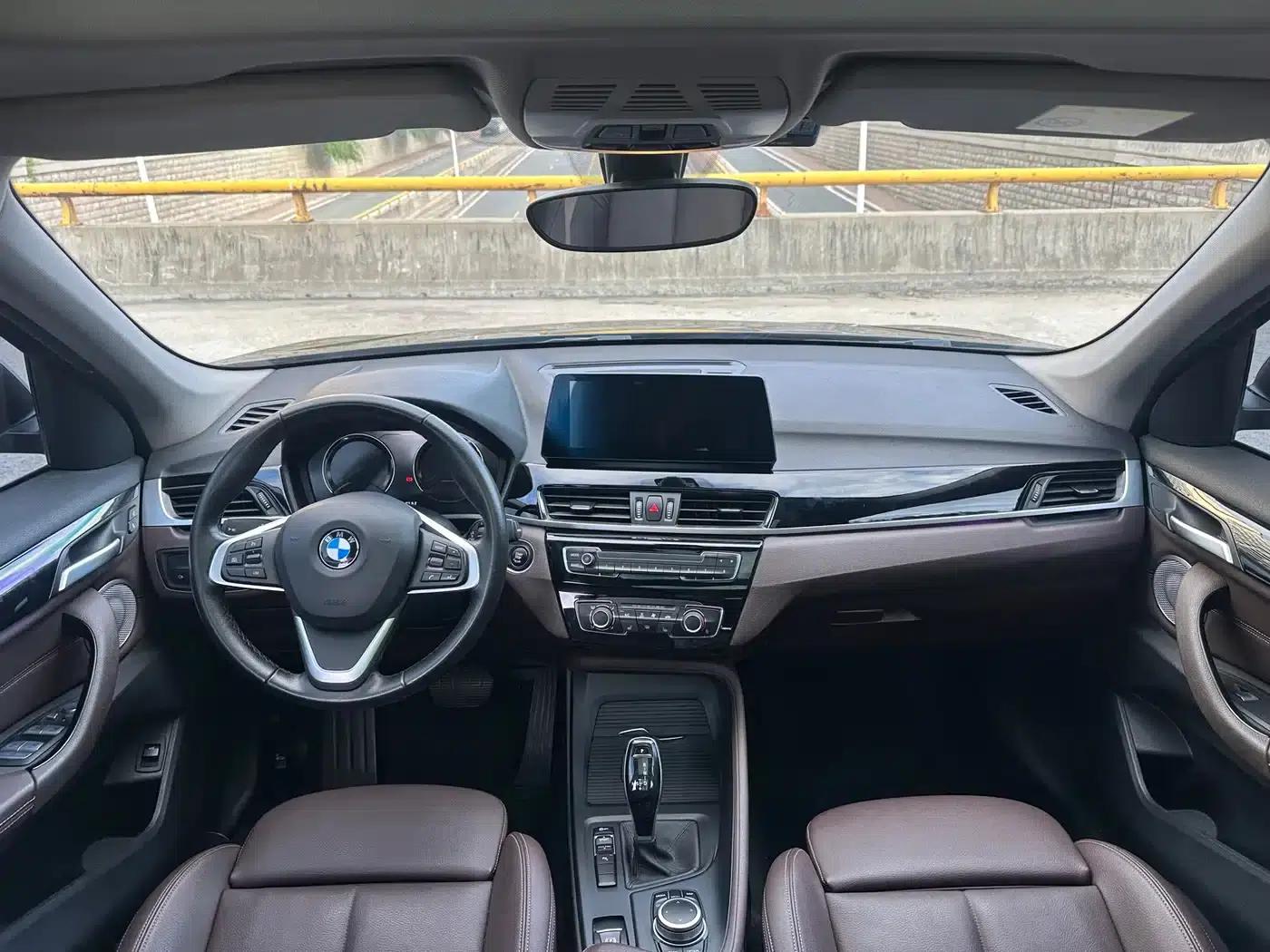 BMW X1 2022 sDrive20Li Fashion Edition — миниатюра 6