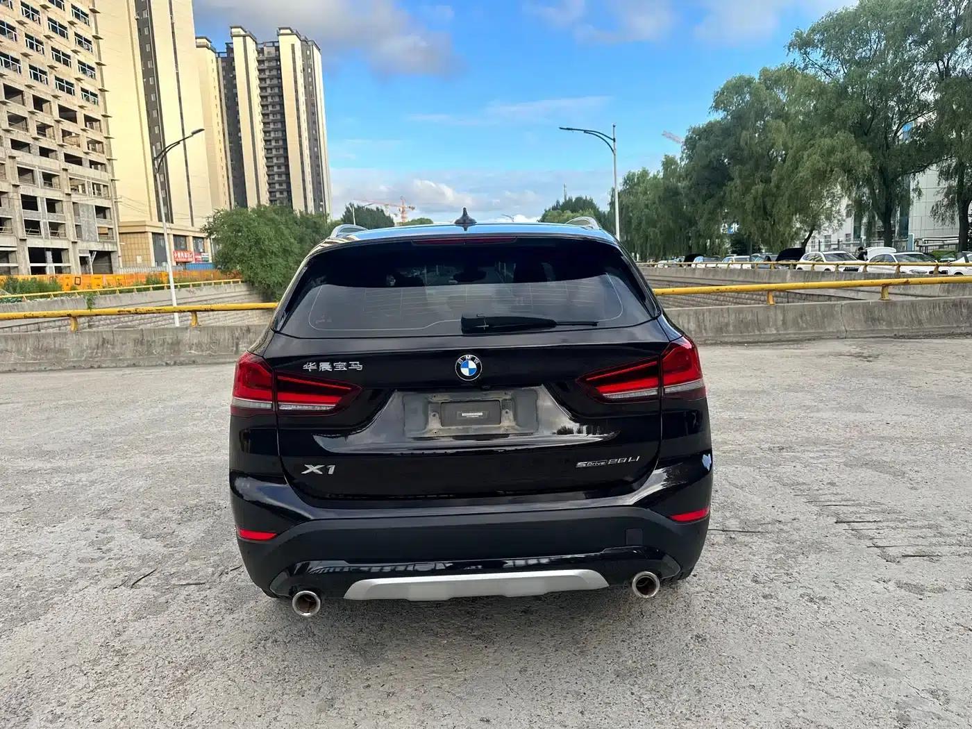 BMW X1 2022 sDrive20Li Fashion Edition — миниатюра 7