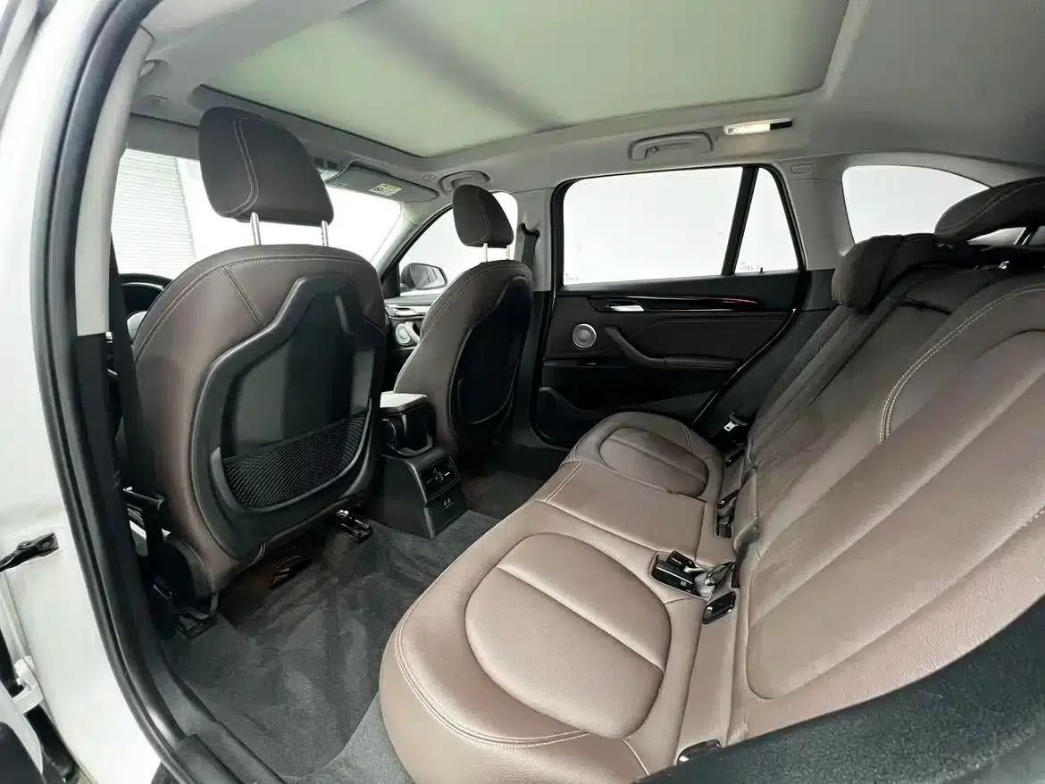 BMW X1 2022 sDrive20Li Premium — миниатюра 14