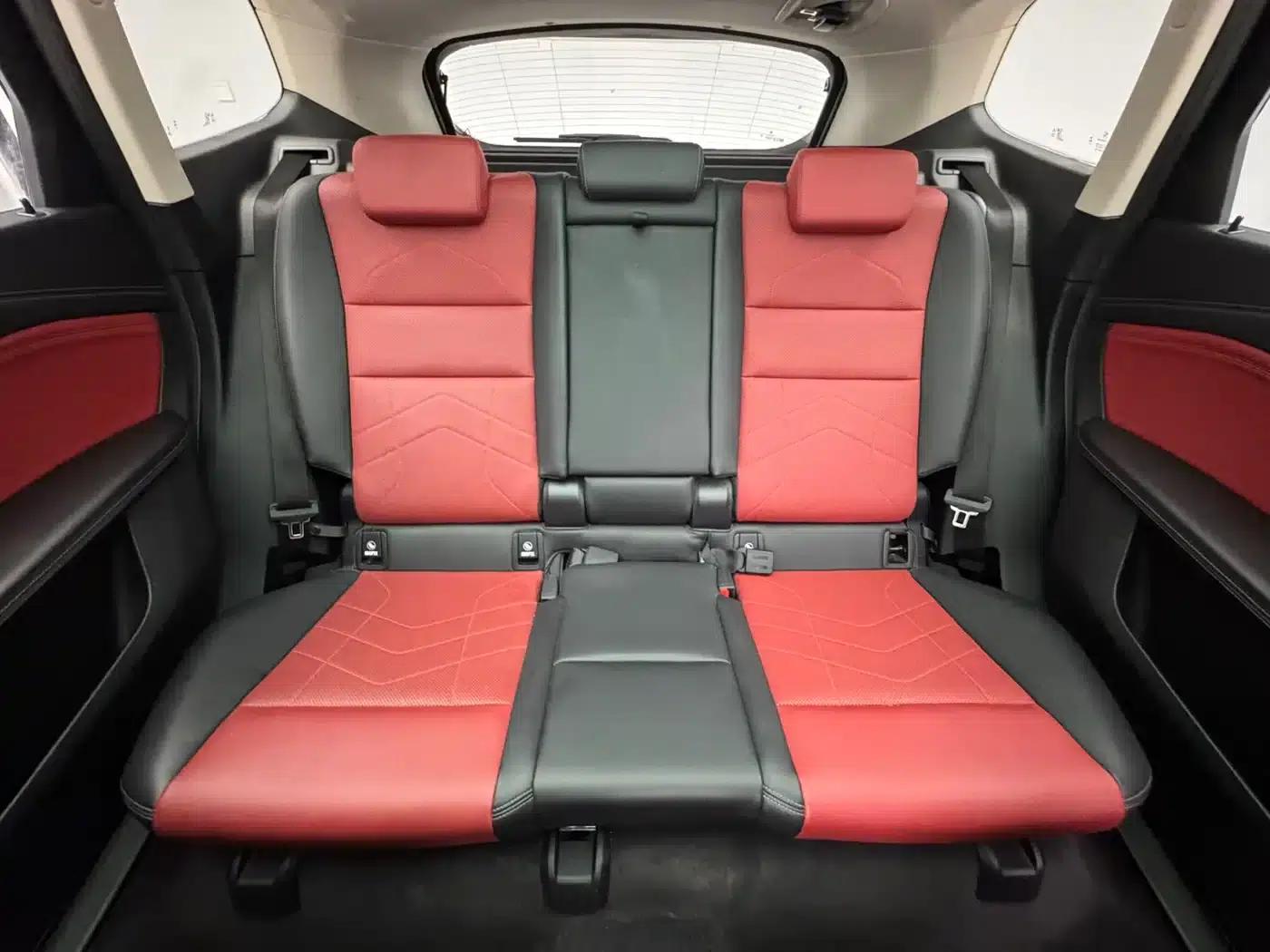 2023 BMW X1 sDrive20Li X Design Package — миниатюра 13