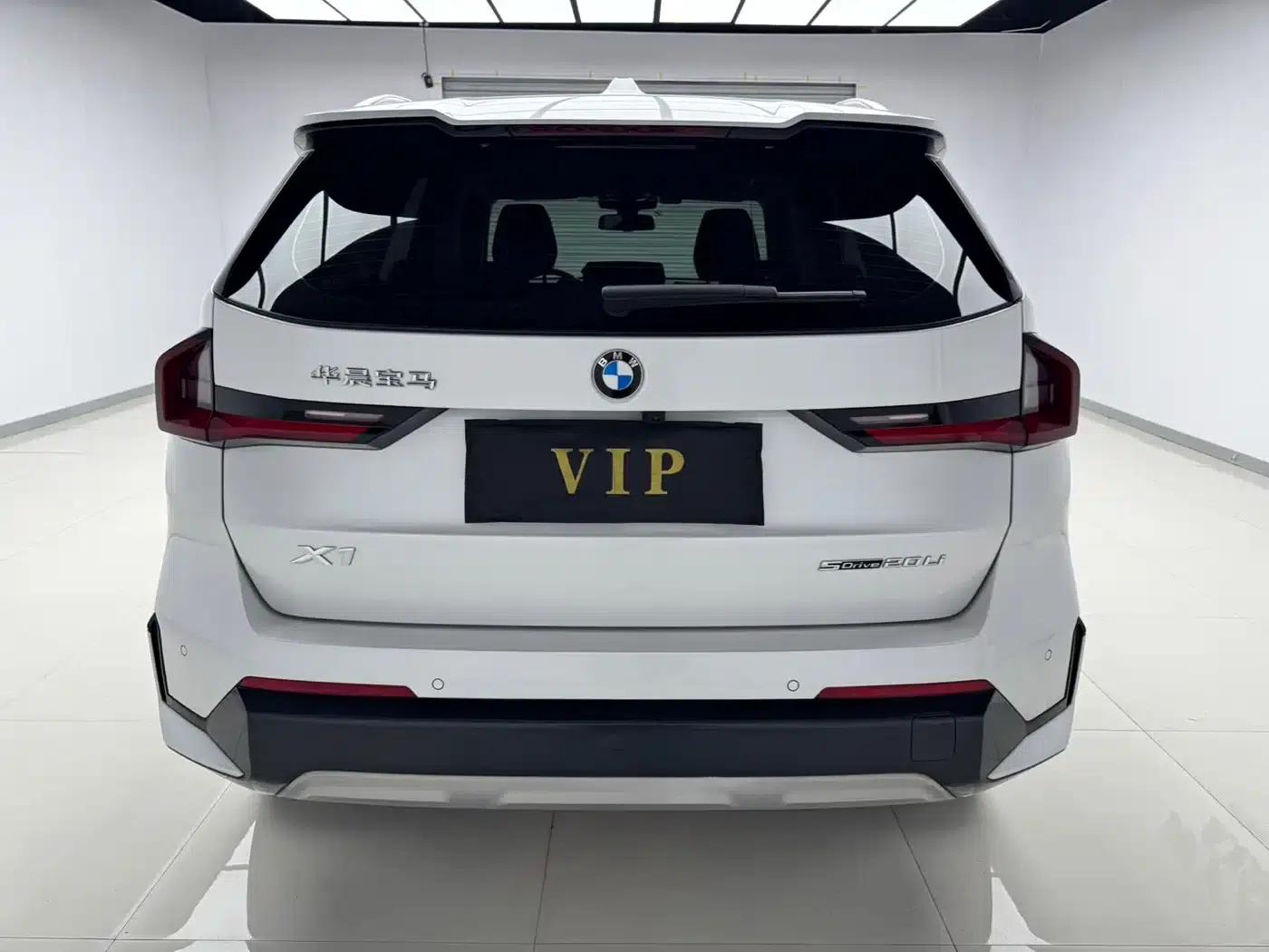 2023 BMW X1 sDrive20Li X Design Package — миниатюра 5