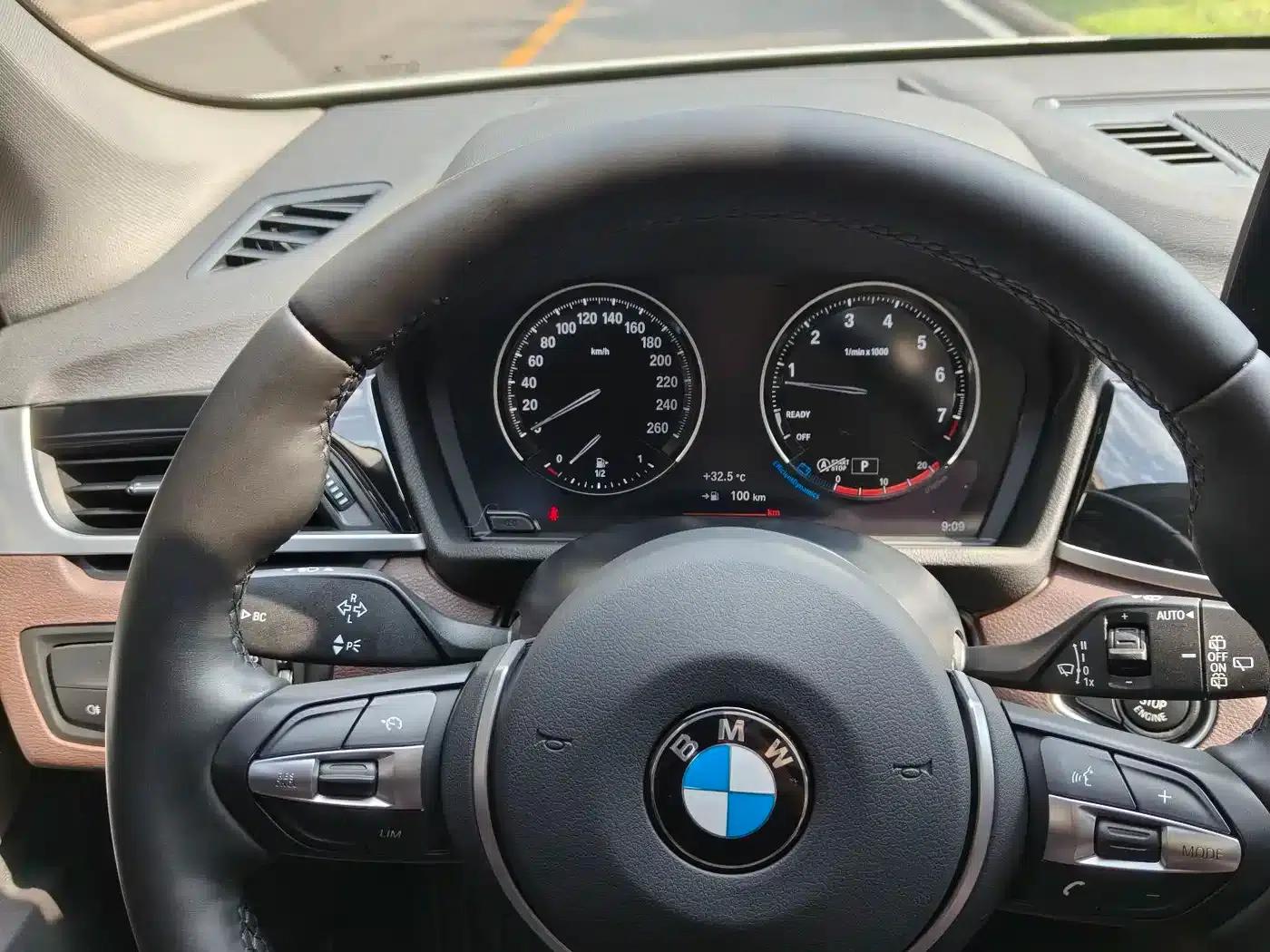 BMW X1 2021 sDrive25Li Leading Edition — миниатюра 12