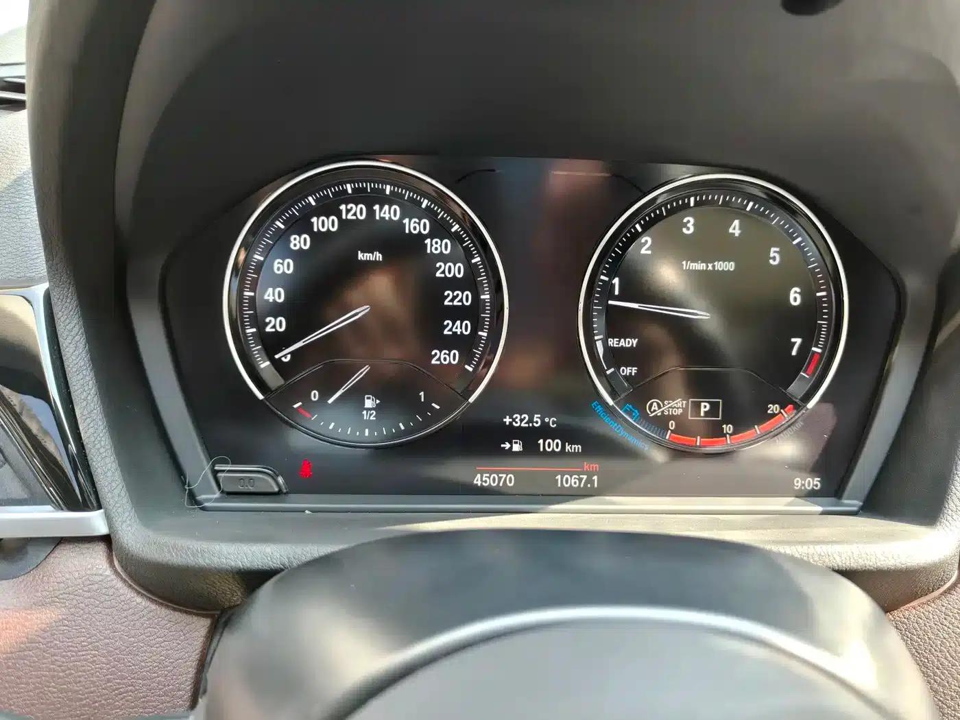 BMW X1 2021 sDrive25Li Leading Edition — миниатюра 14