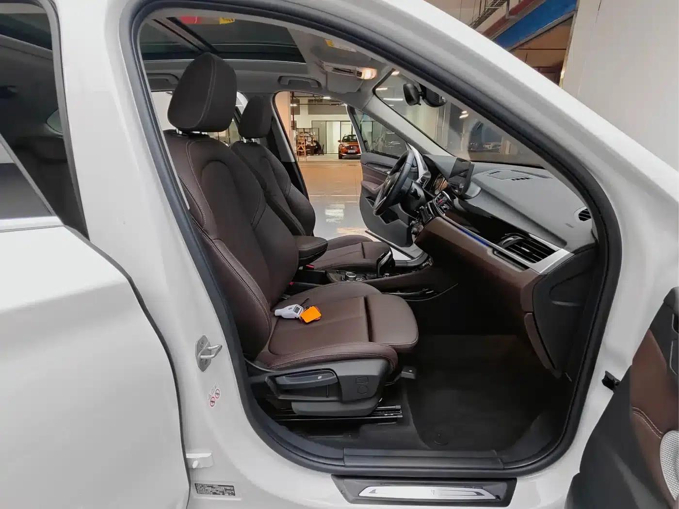 BMW X1 2022 sDrive20Li Premium — миниатюра 20