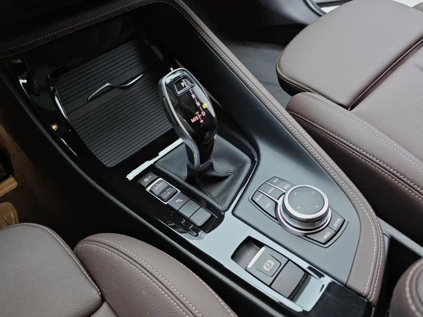 BMW X1 2022 sDrive20Li Premium — миниатюра 10