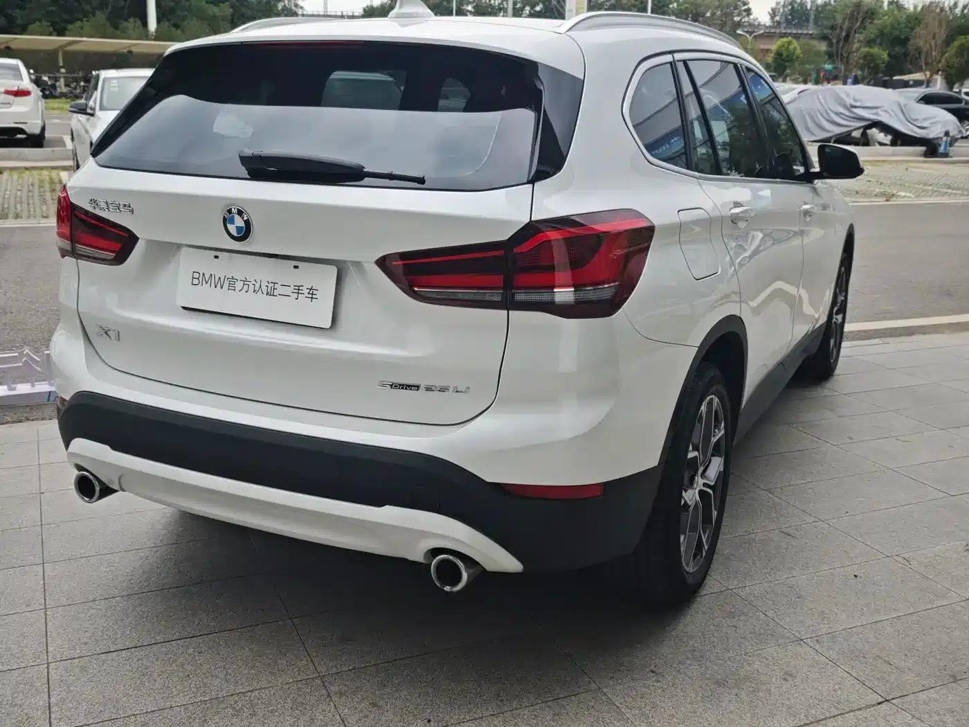 BMW X1 2022 sDrive25Li Leading Edition — миниатюра 4
