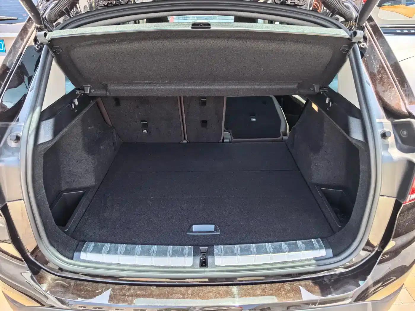 BMW X1 2022 sDrive25Li Leading Edition — миниатюра 14