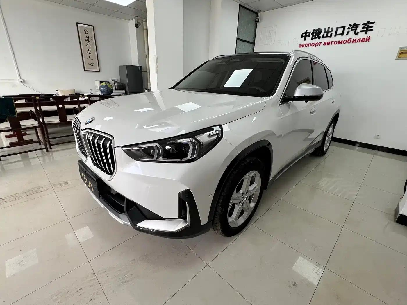 2023 BMW X1 sDrive20Li X Design Package — миниатюра 1